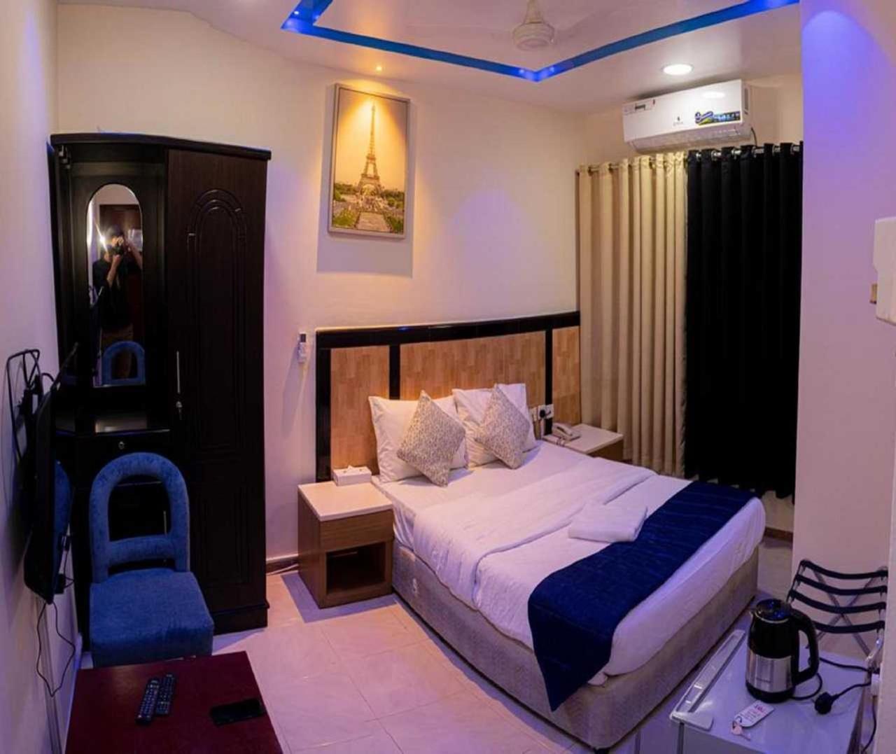 Sharjah Plaza Hotel Dış mekan fotoğraf